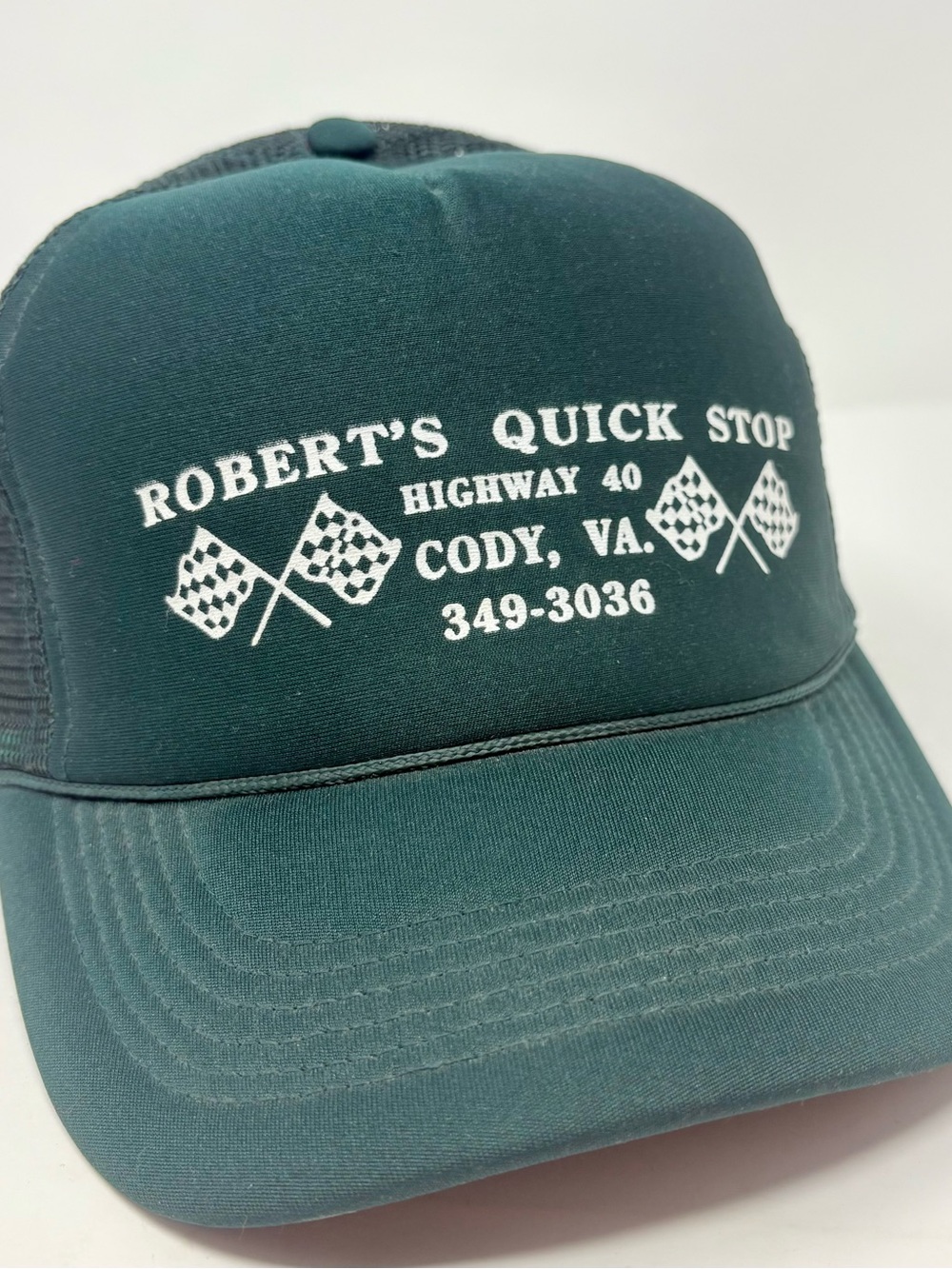 Vintage Robert’s Quick Stop Snapback Trucker Hat Highway 40 Cody, VA Gas 80s 90s